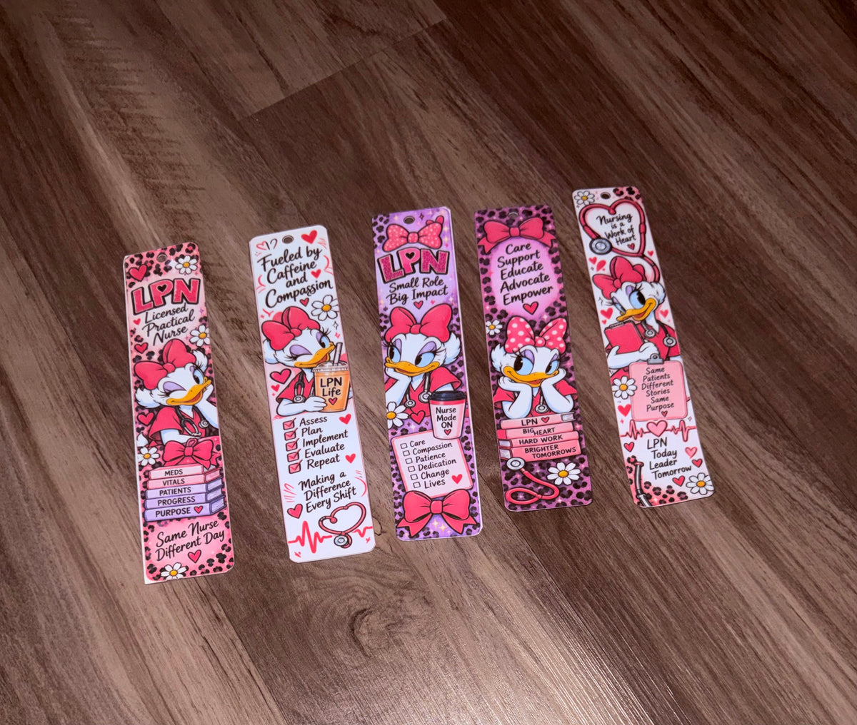 LPN Daisy Inspired Bookmark
