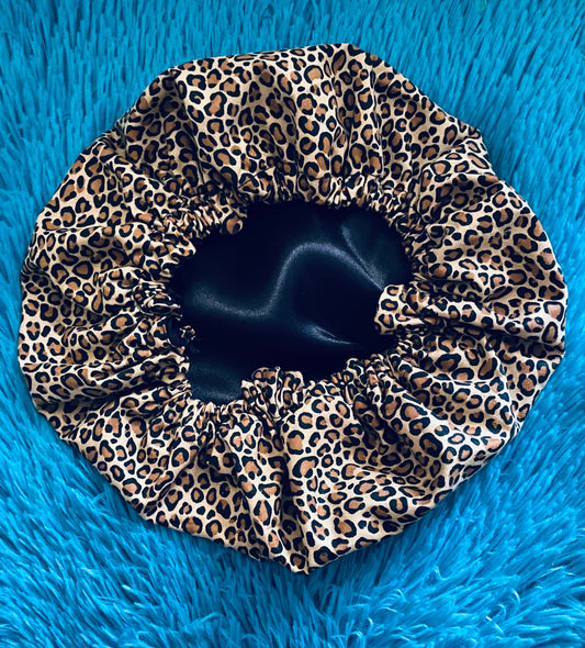 Cheetah 🐆 Print Reversible Satin Bonnet