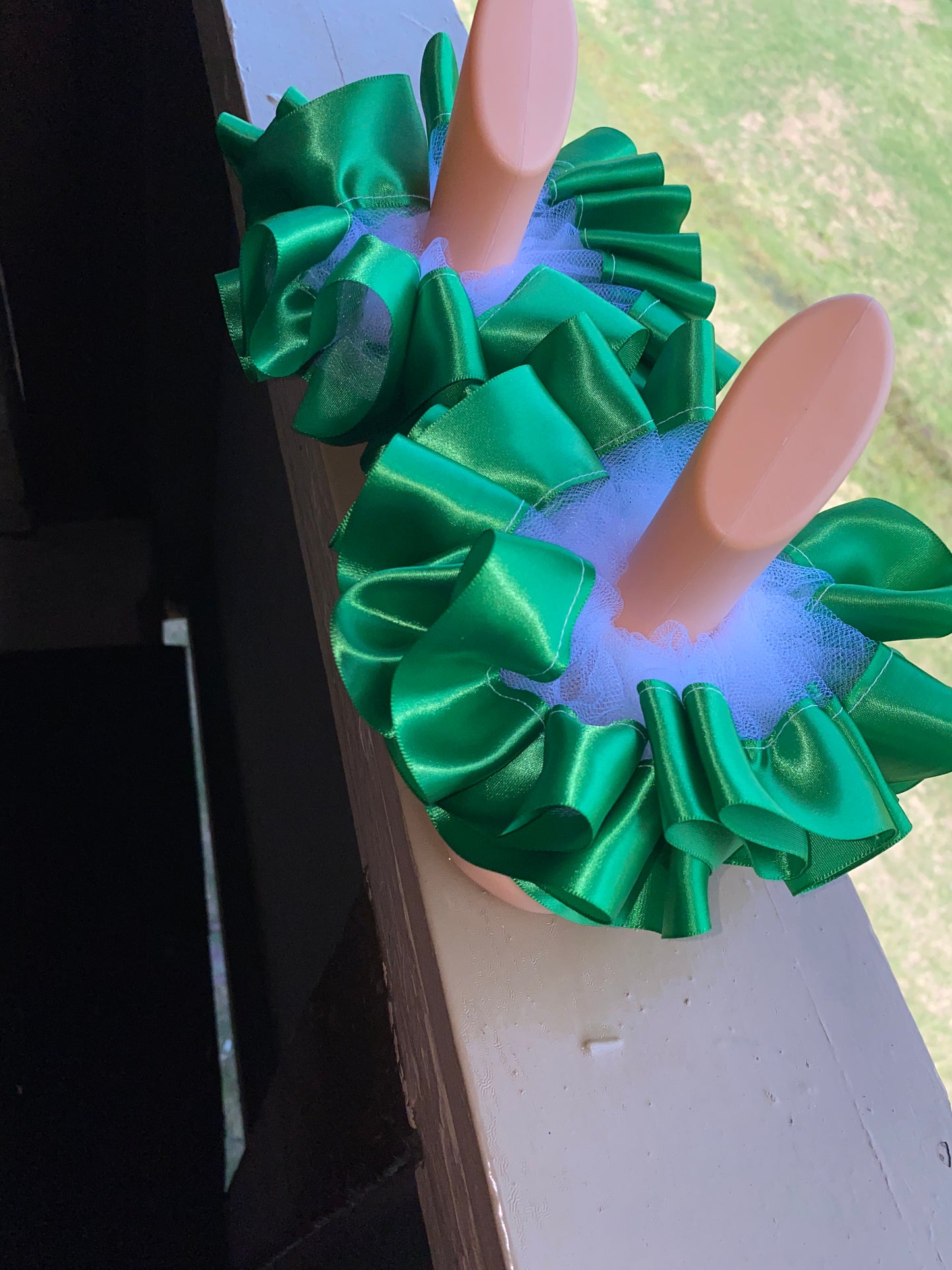 Green Sockless Ruffle Anklets